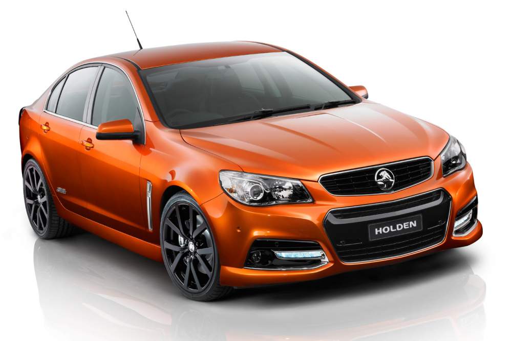 001-holden-commodore-vf-ssv-show-car.jpg