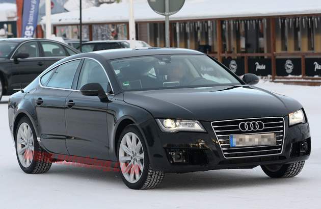 01-audi-rs7-spy-shots630opt.jpg