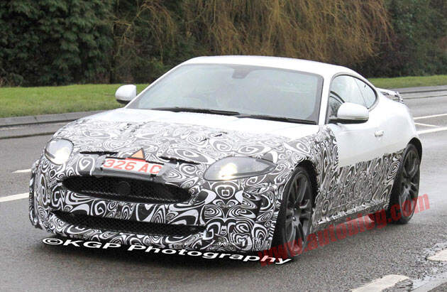 01-jaguar-xk-spy-shots630opt.jpg