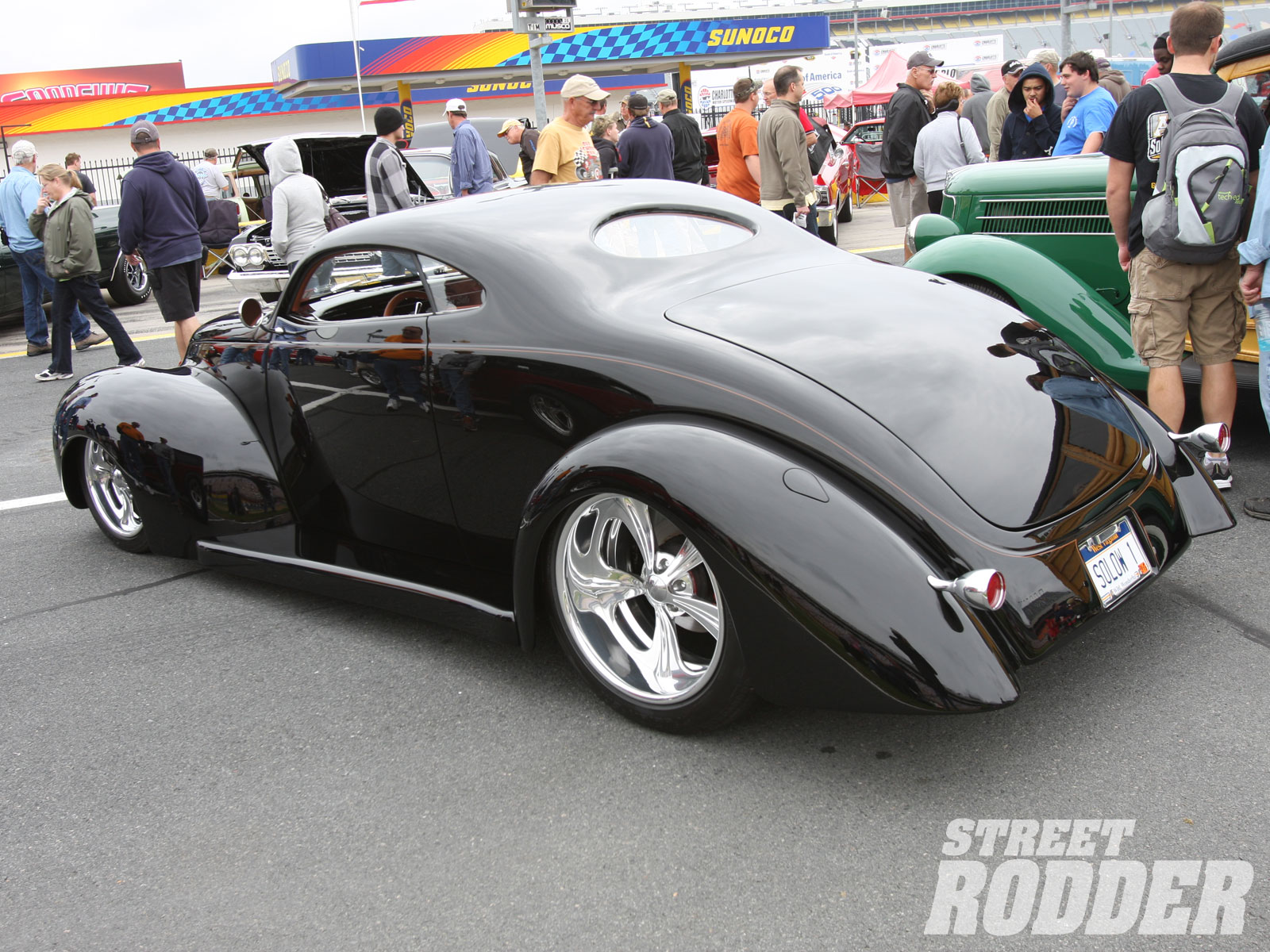 1211sr-13-o-street-rodder-top-100-goodguys-southeastern-nationals-charlotte-black-1940-ford-coupe-on-rims.jpg