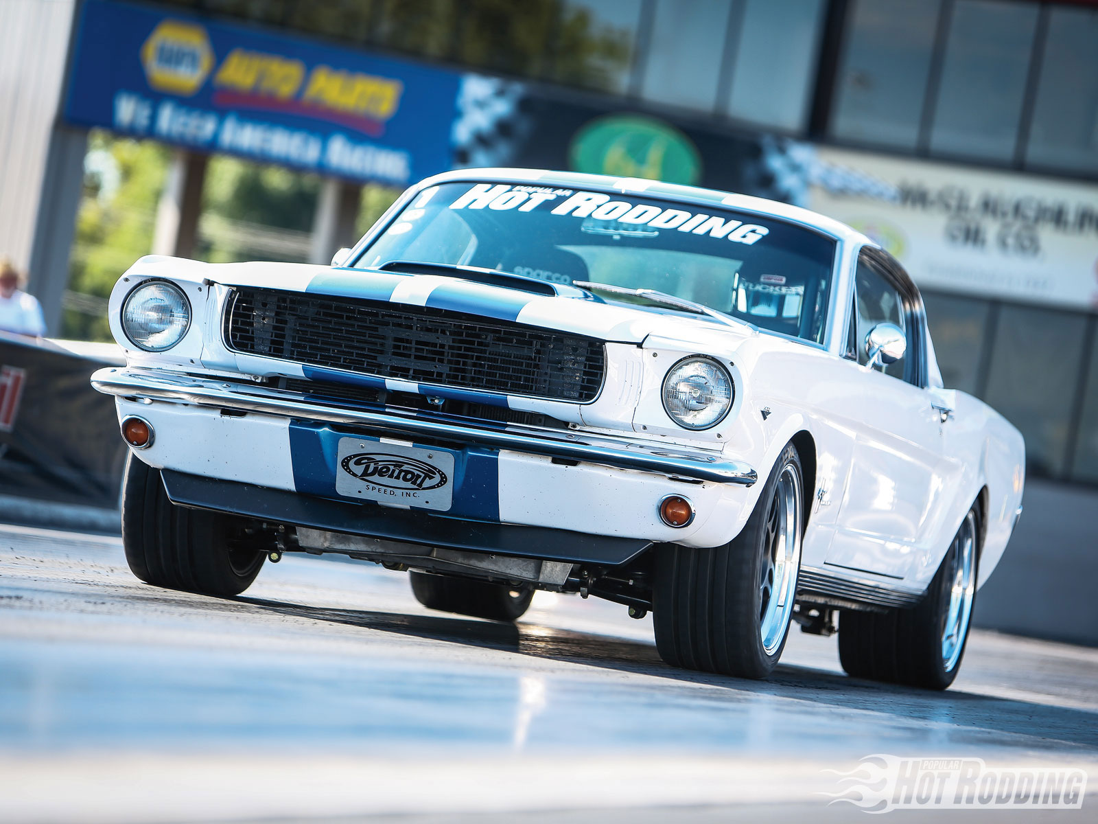 1212phr-28-o_muscle-car-of-the-year_66-m