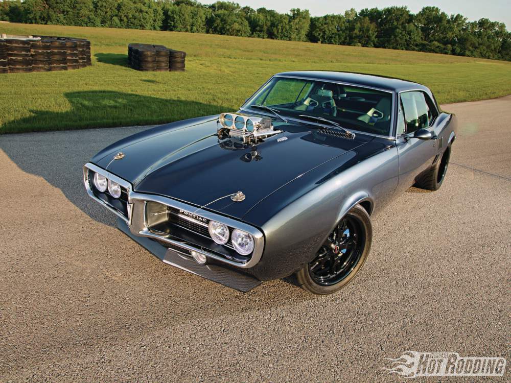 1211phr-01+1967-pontiac-firebird+three-quarters-view.jpg