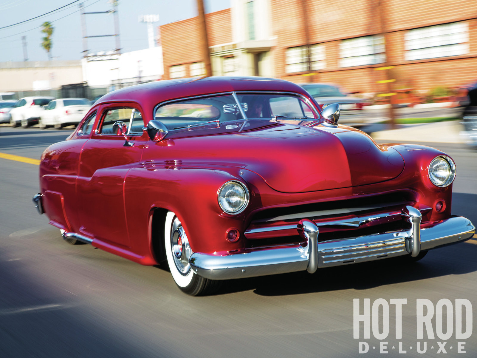 1951-lincoln-custom-ruby-cruising.jpg