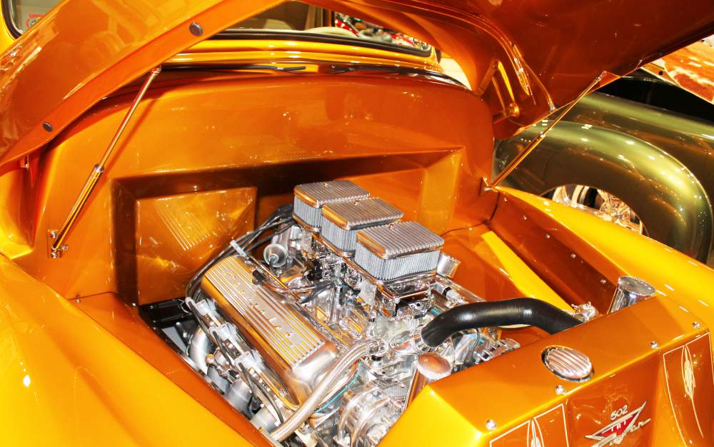 1954-Chevrolet-3100-engine.jpg