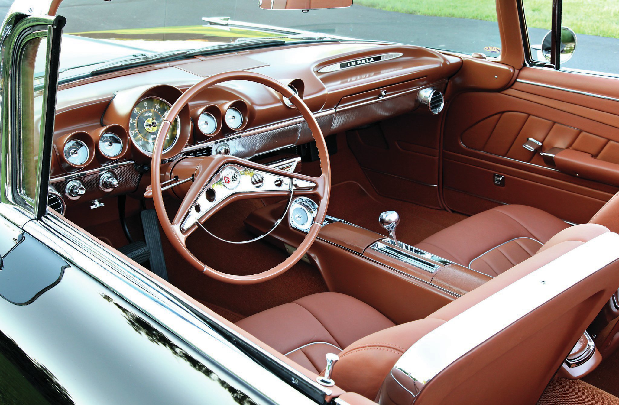 1959-chevy-convertible-steering-wheel.jp