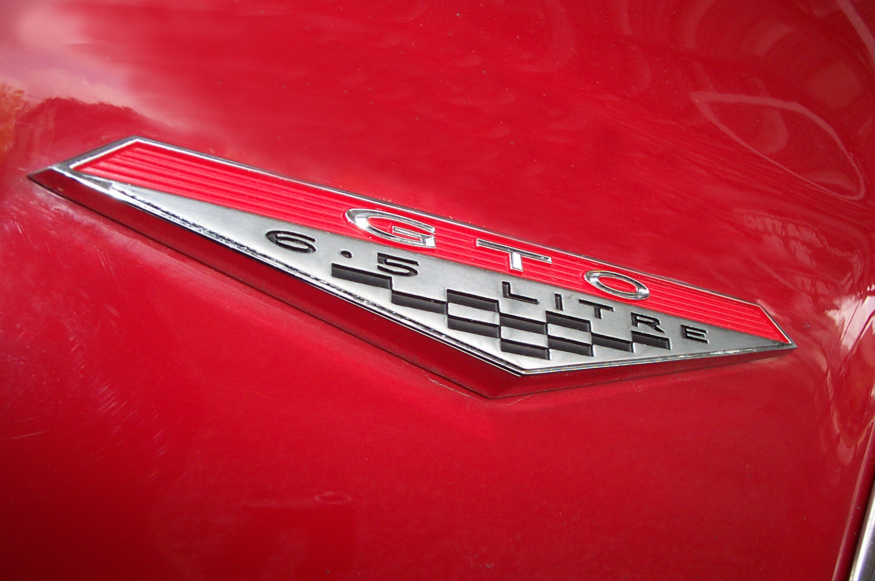1964-pontiac-gto-emblem.jpg