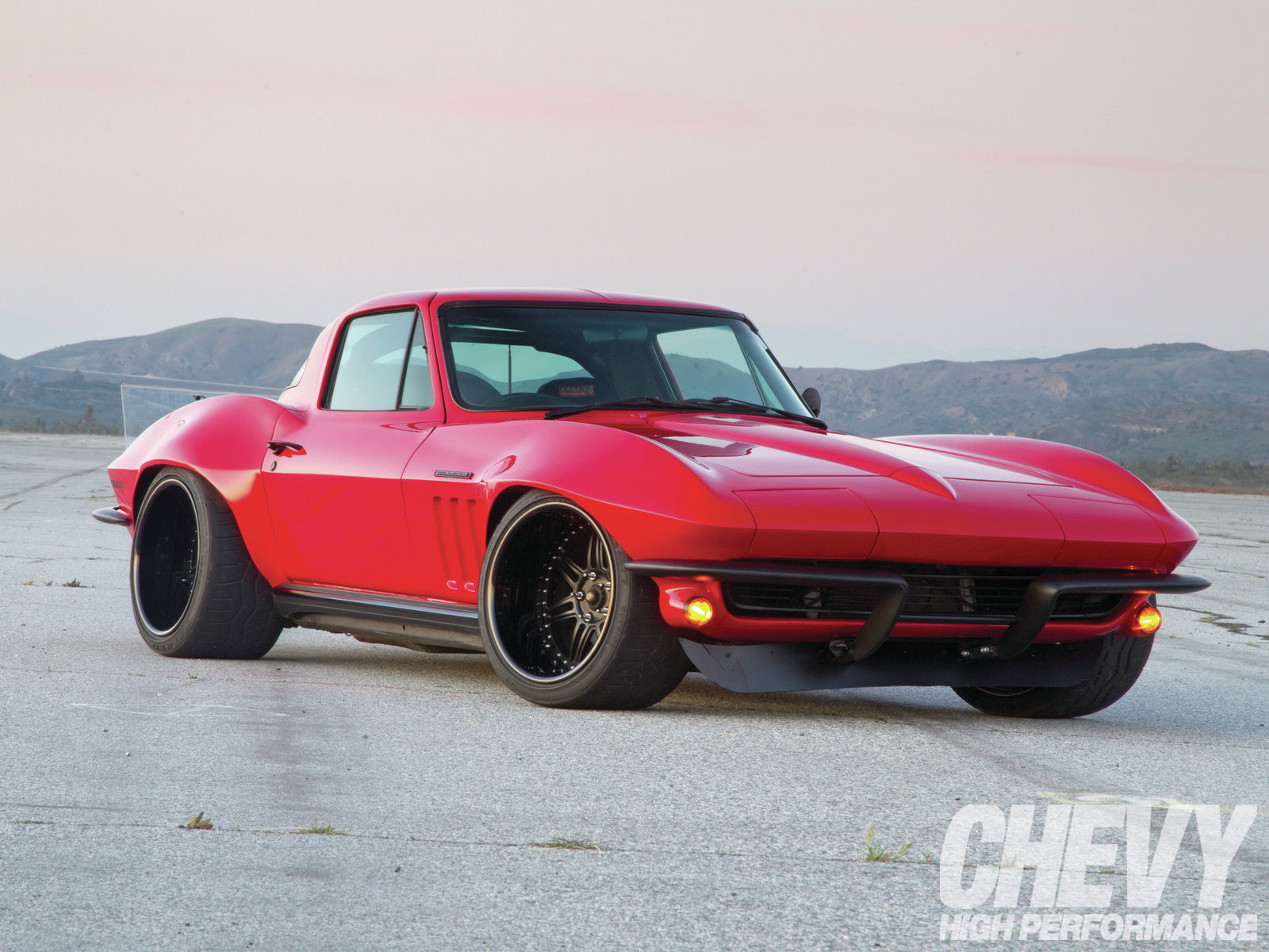 1965-chevy-corvette-front-three-quarter.