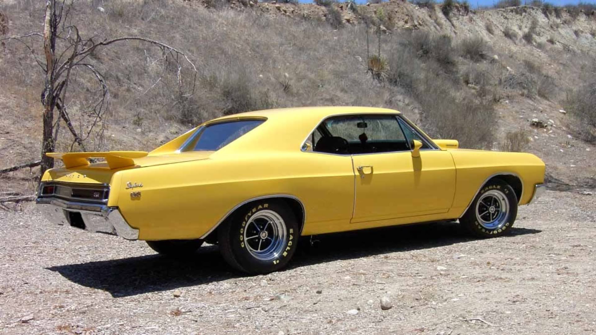1966YellowBuickSkylark350-2.jpg