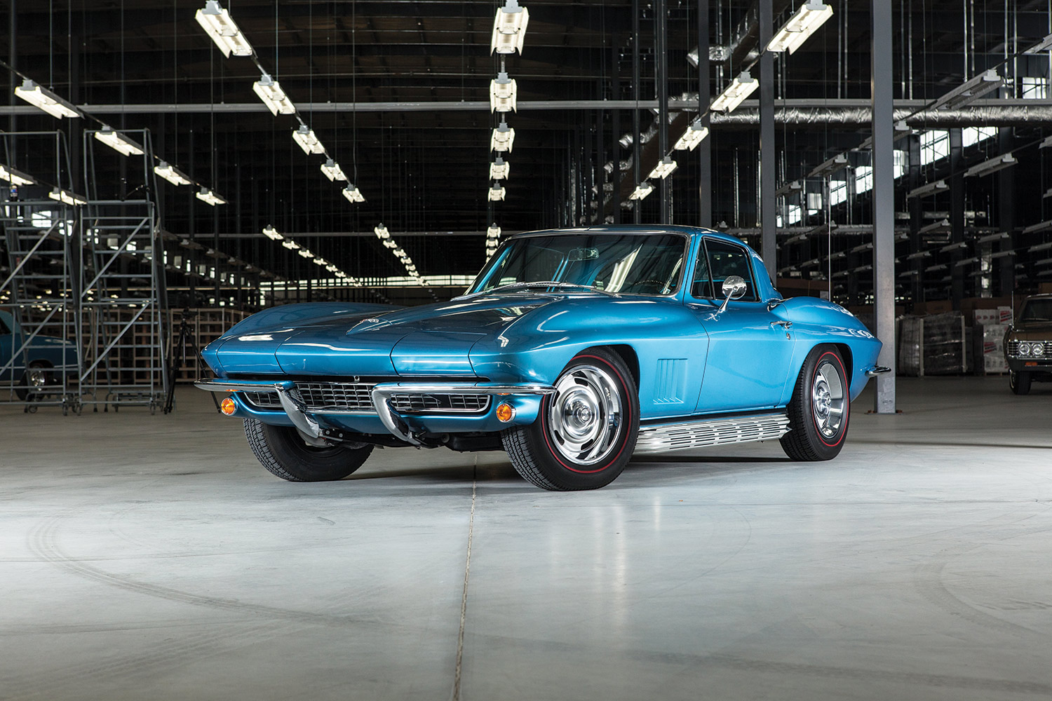 1967-chevrolet-corvette-sting-ray-front-