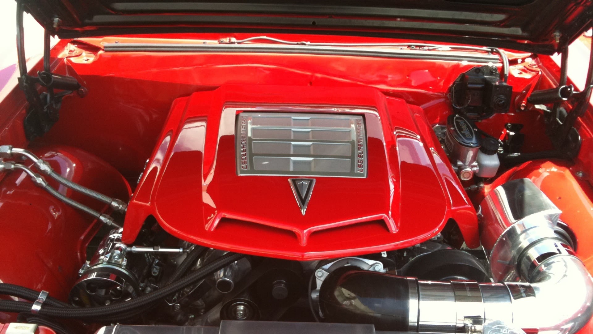 1967RedLS9PontiacGTO-3.jpg