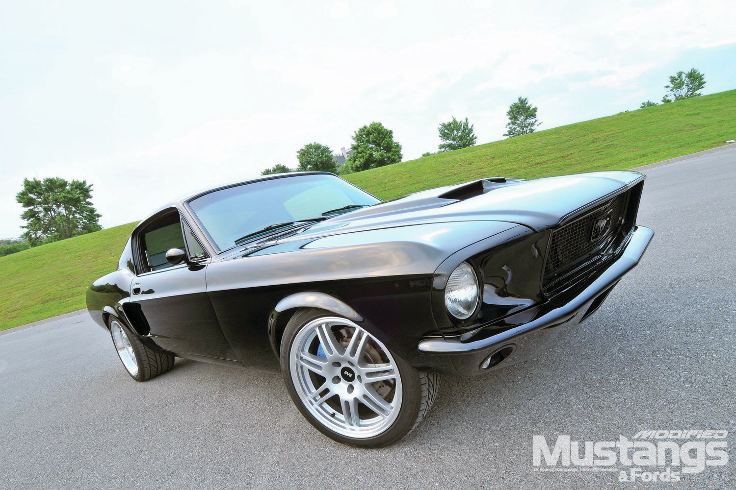 1968-ford-mustang-fastback-front-side-vi
