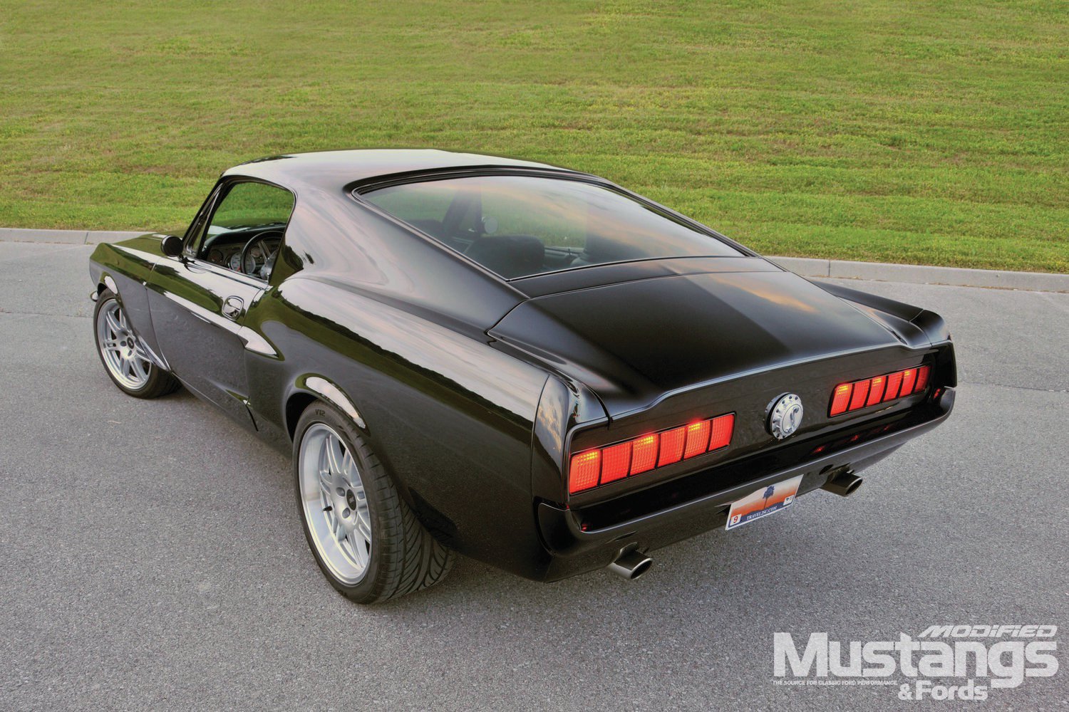 1968-ford-mustang-fastback-rear-view.jpg