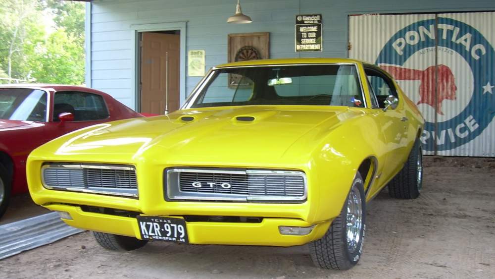 1968YellowPontiacGTOJudge.jpg