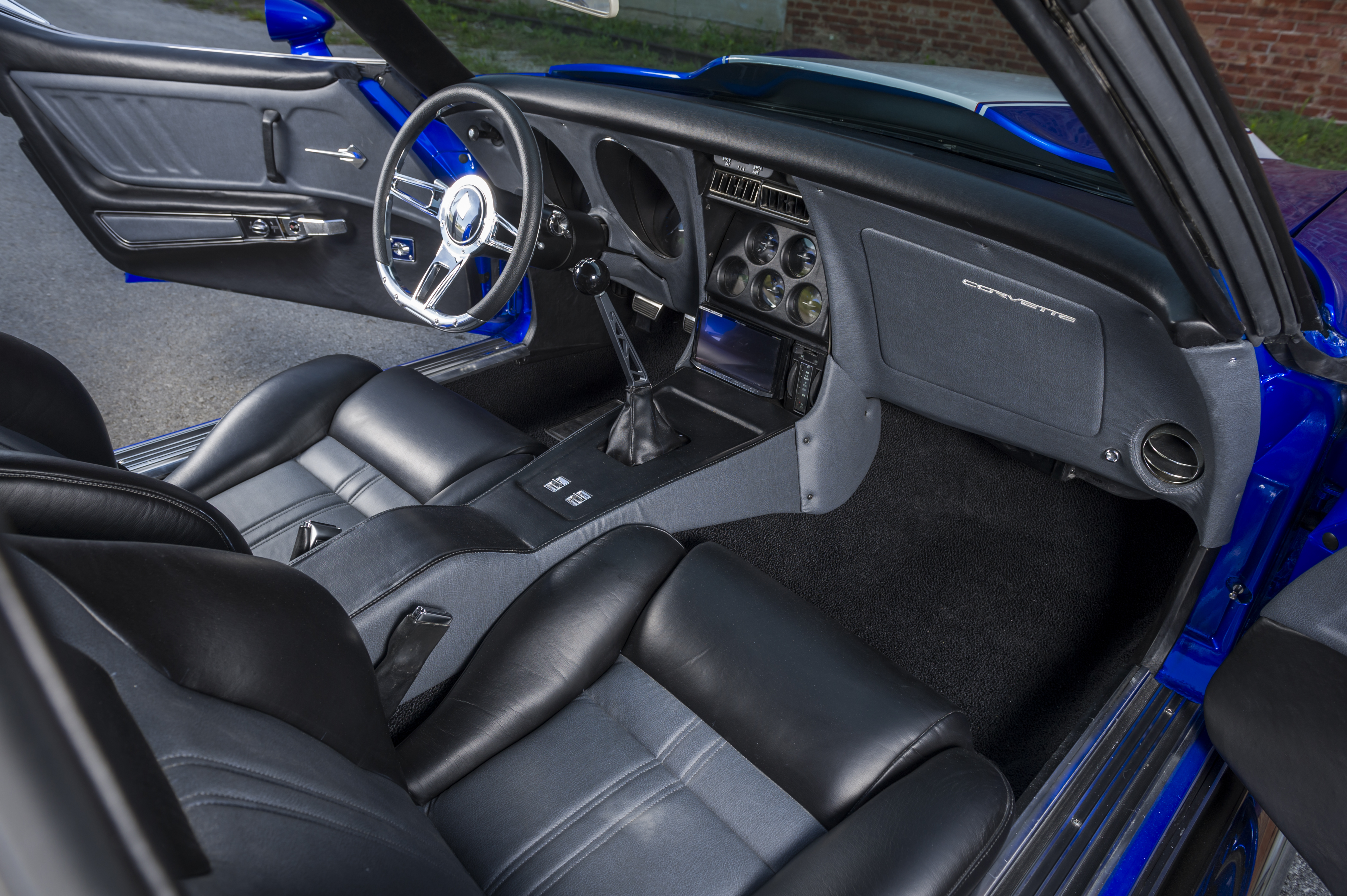 1969-corvette-interior.jpg