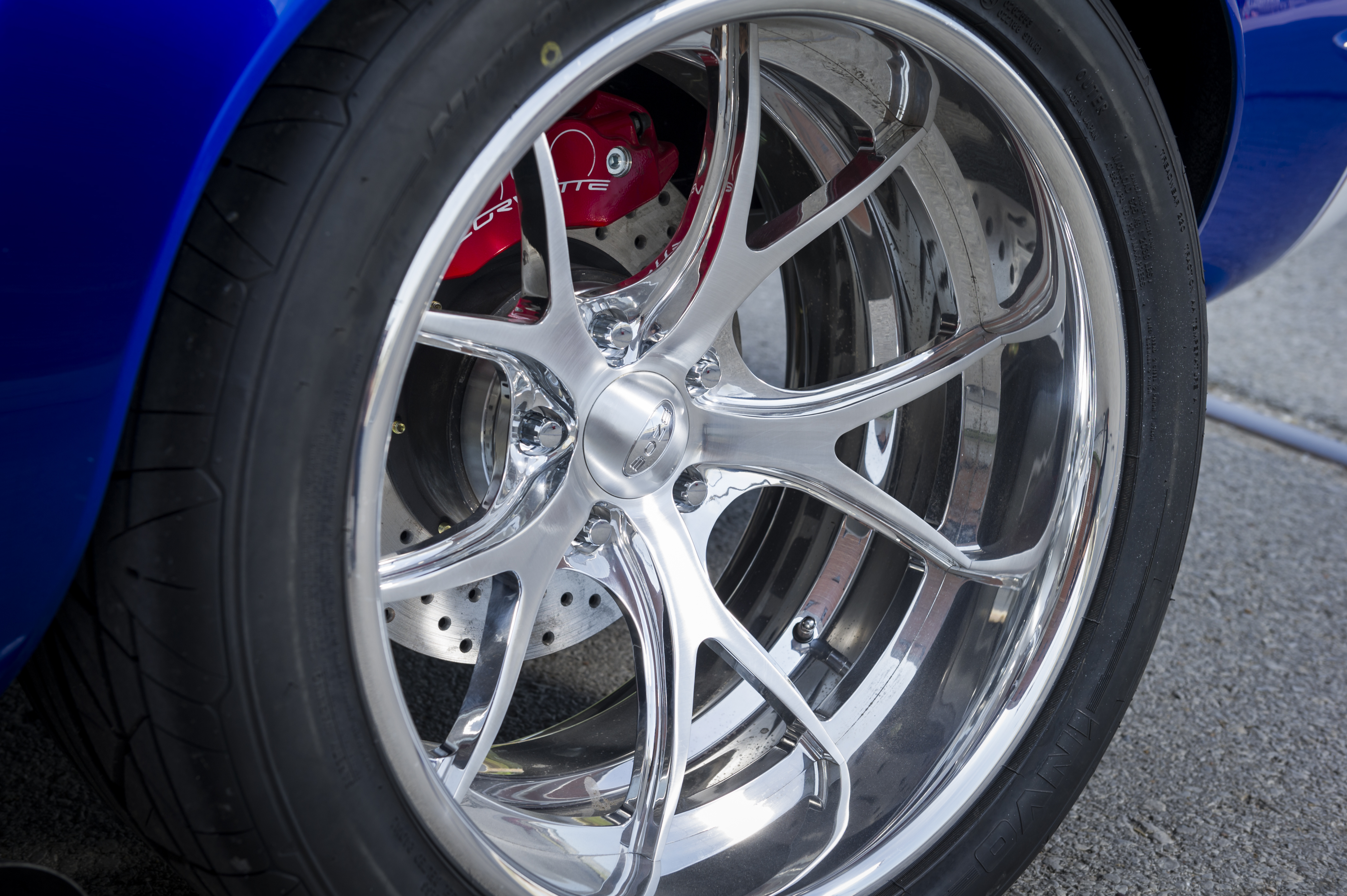1969-corvette-wheel.jpg