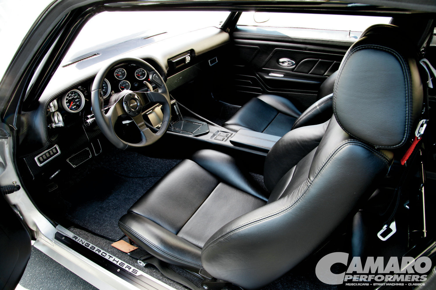 1970-chevy-camaro-rs-ss-interior.jpg