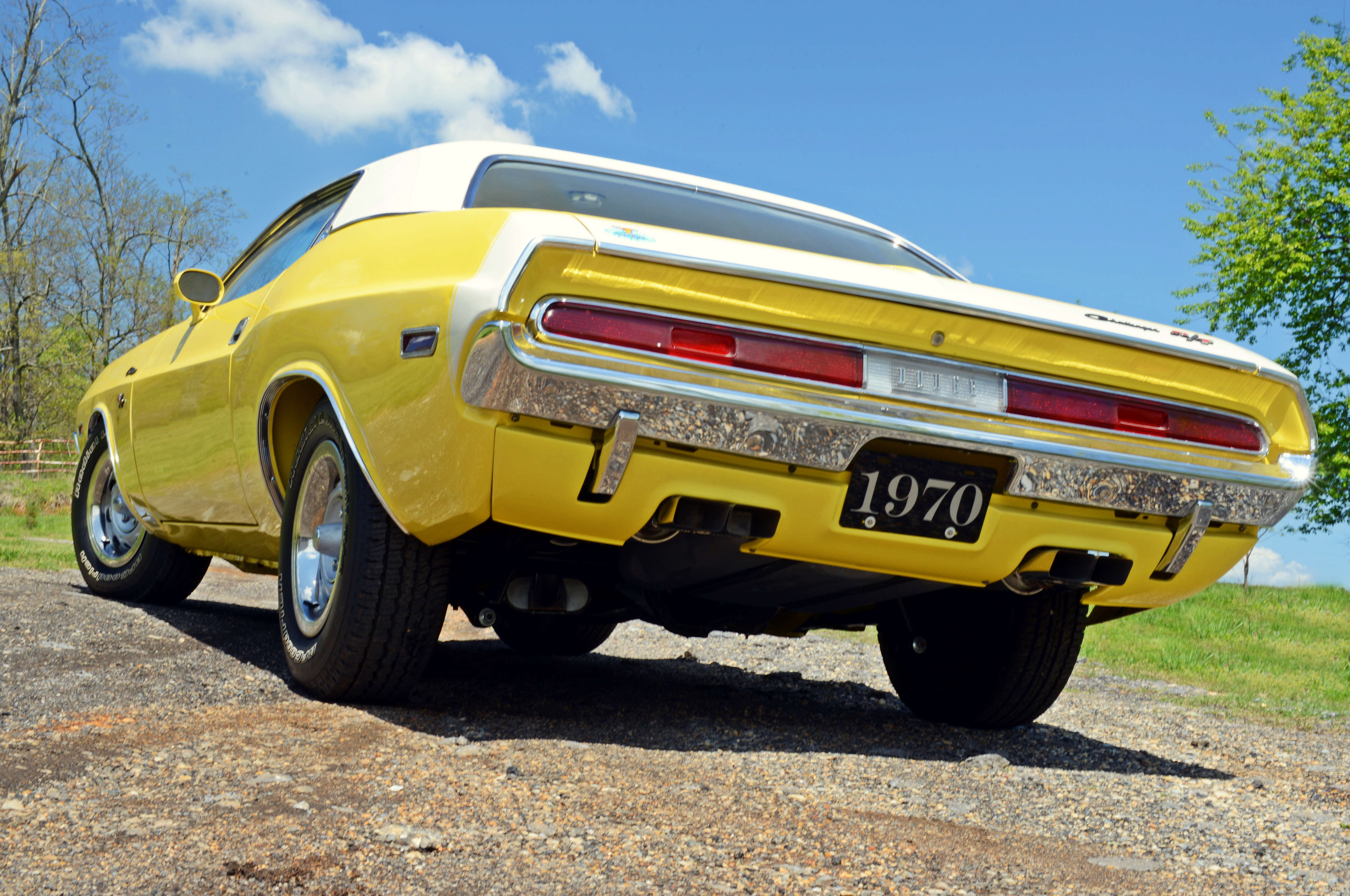 1970-dodge-challenger-rear-three-quarter