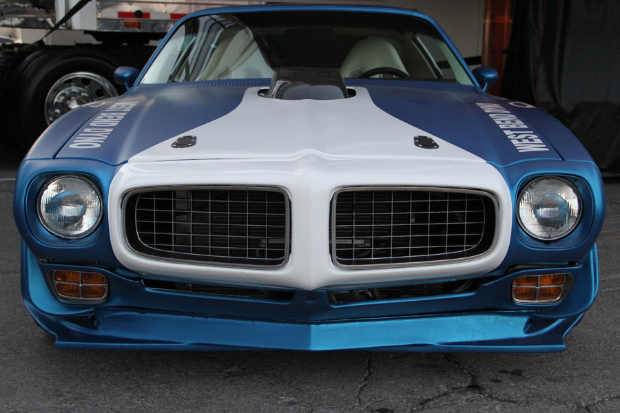 1970-pontiac-firebird-trans-am-front-bum