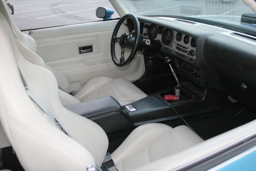 1970-pontiac-firebird-trans-am-interior-