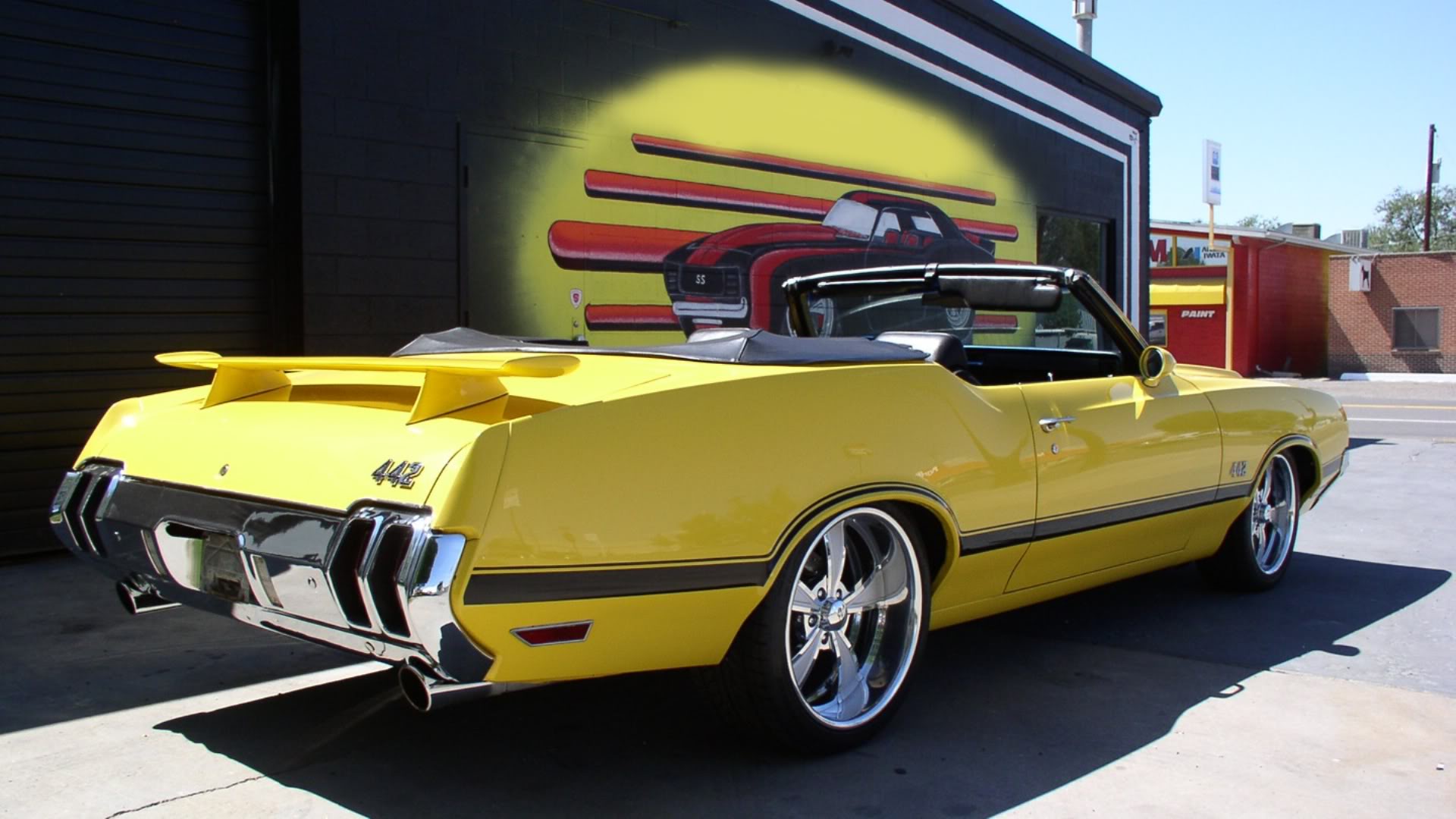1970YellowOldsmobile442Convertible.jpg