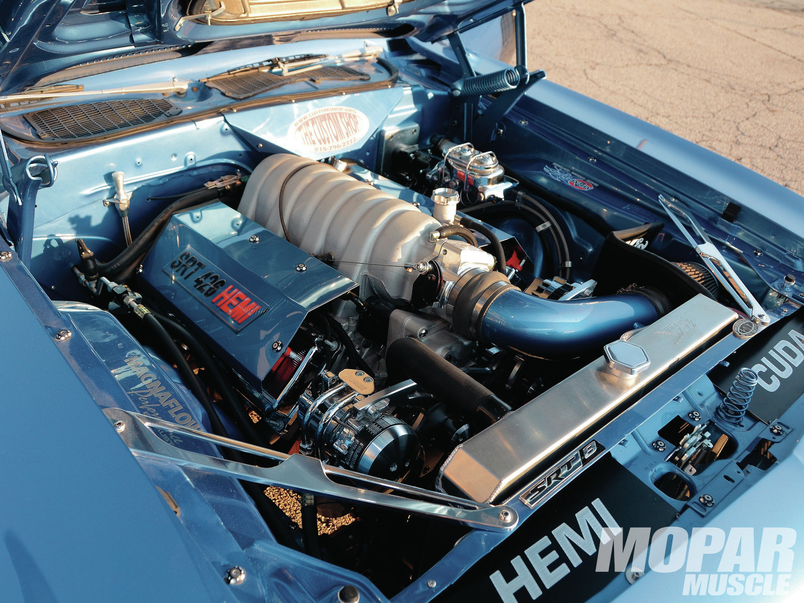 1971-plymouth-barracuda-engine-view.jpg