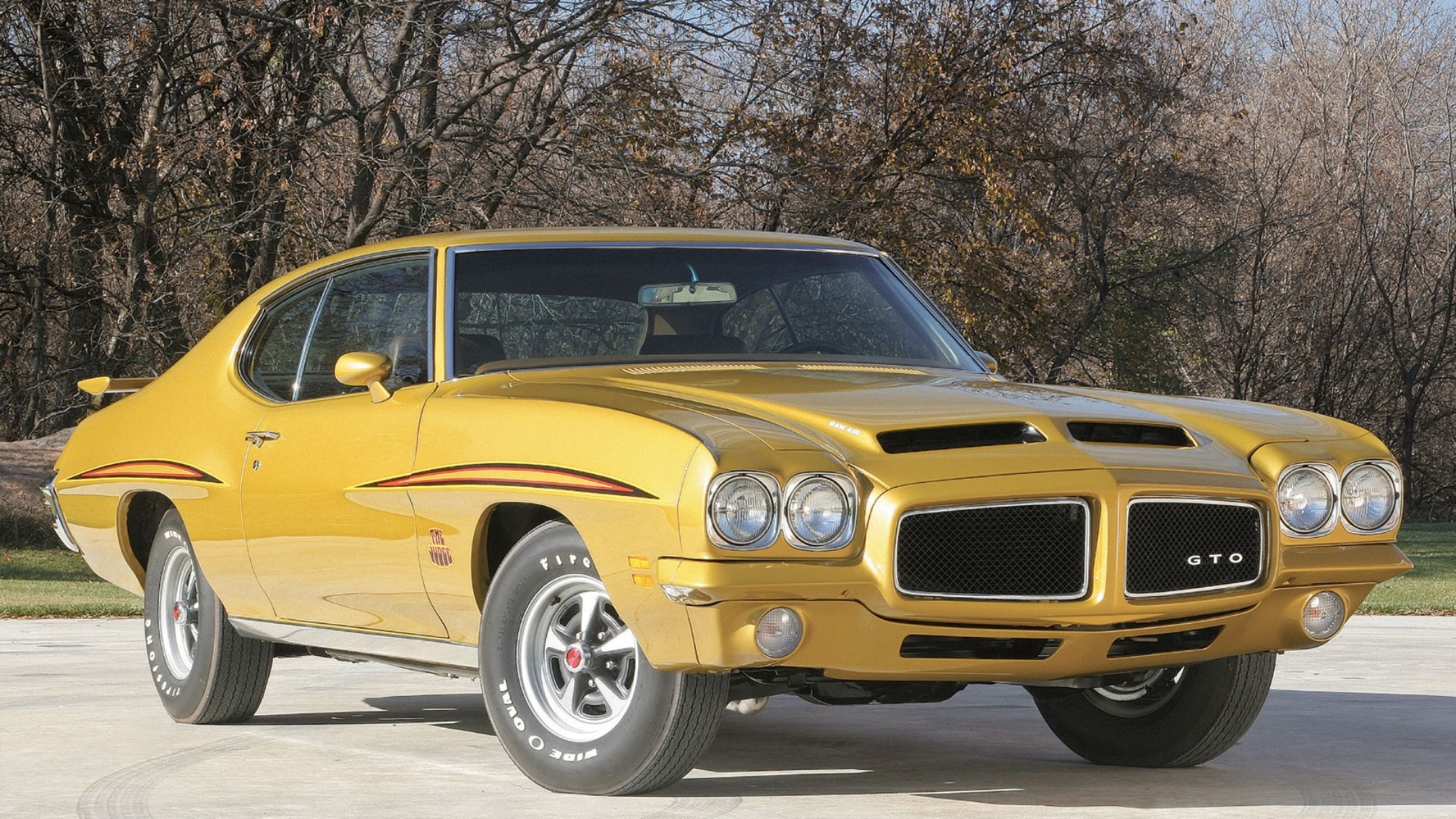 1971GoldPontiacJudge.jpg