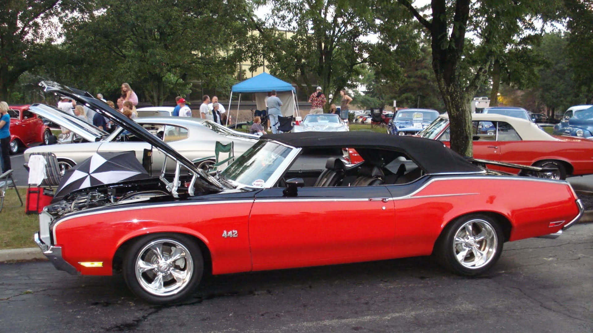 1971RedBlackOlds442Convertible.jpg