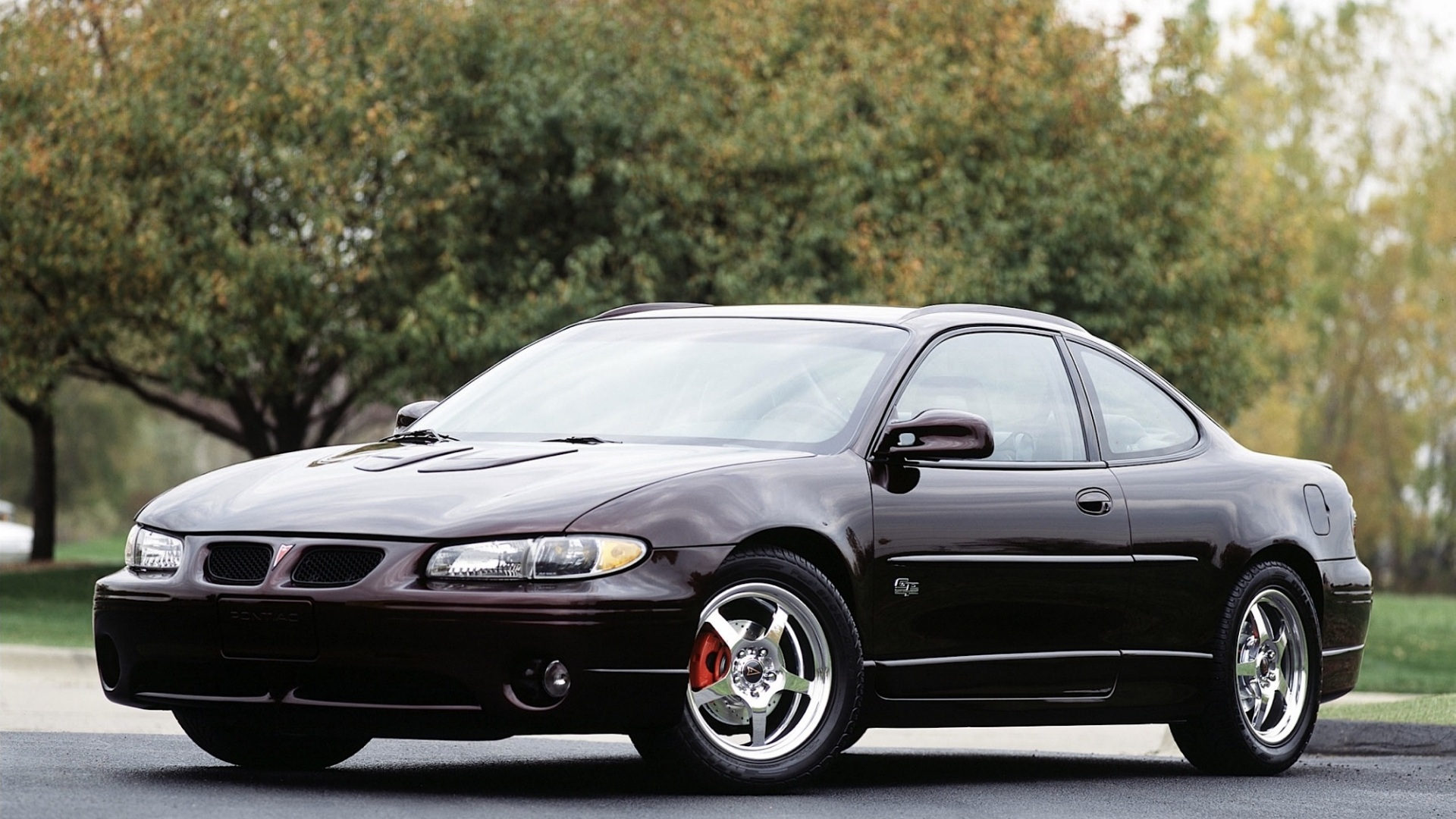 2001PontiacGrandPrixGT40-1.jpg
