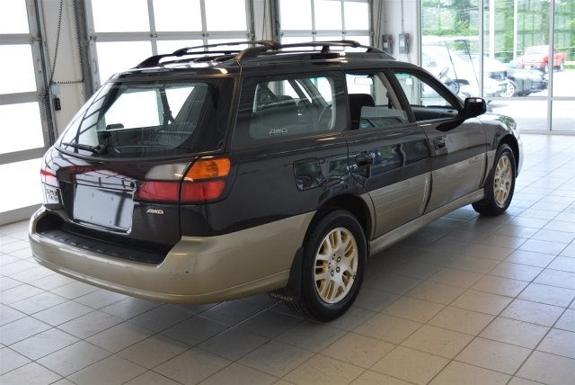 2003-Subaru-Legacy-Wagon-Outback-H6-Blac
