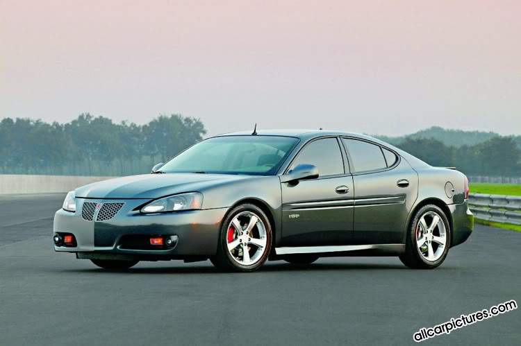 2003_Pontiac_Grand_Prix-2.jpg