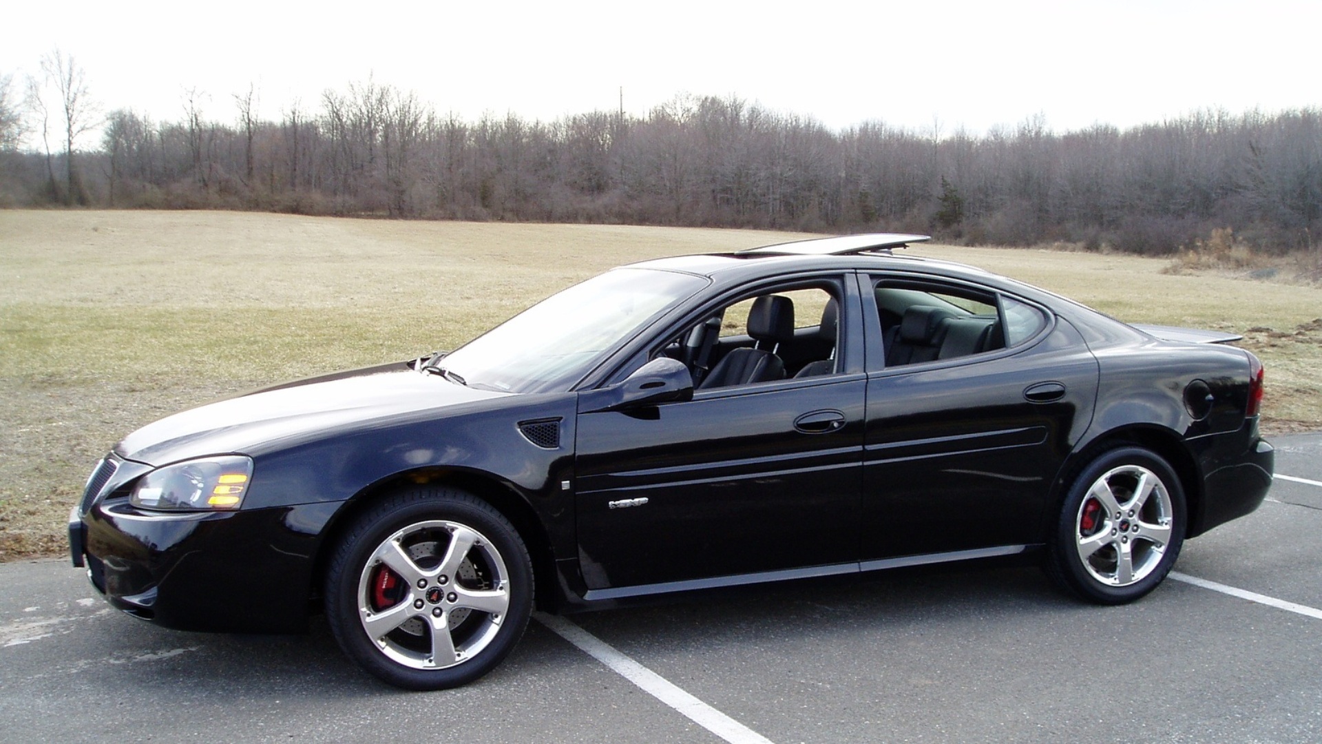 2006BlackPontiacGrandPrixGXP.jpg