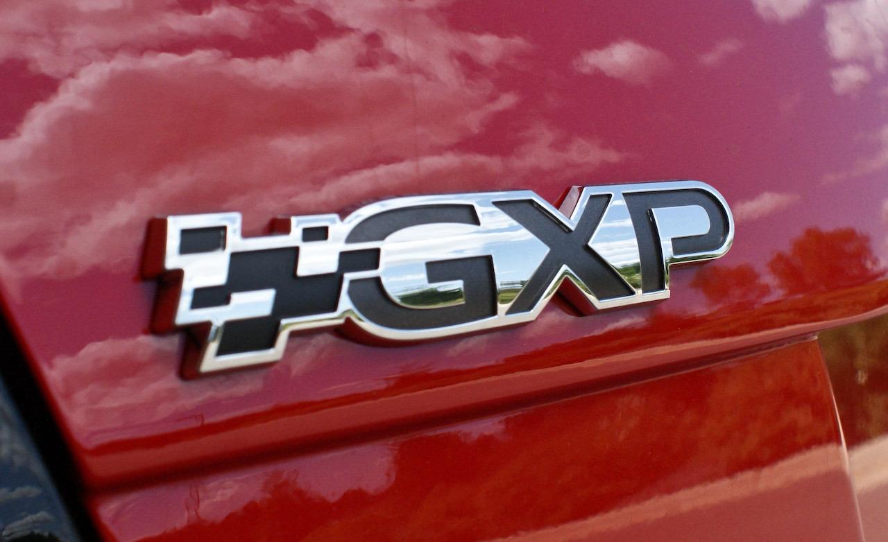 2009-pontiac-g8-gxp-trunk-badge-photo-29