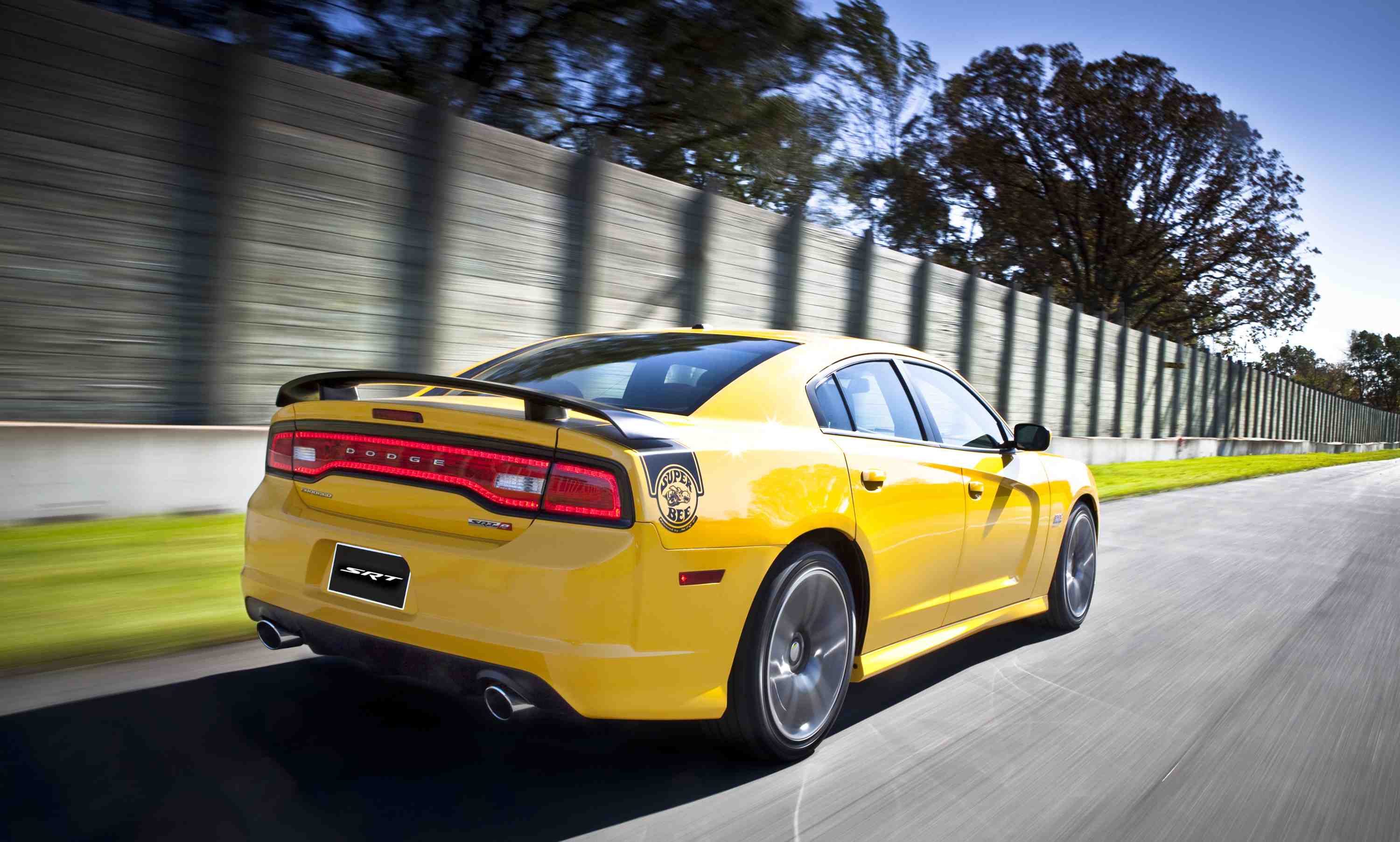 2012-Dodge-Super-Bee.jpg