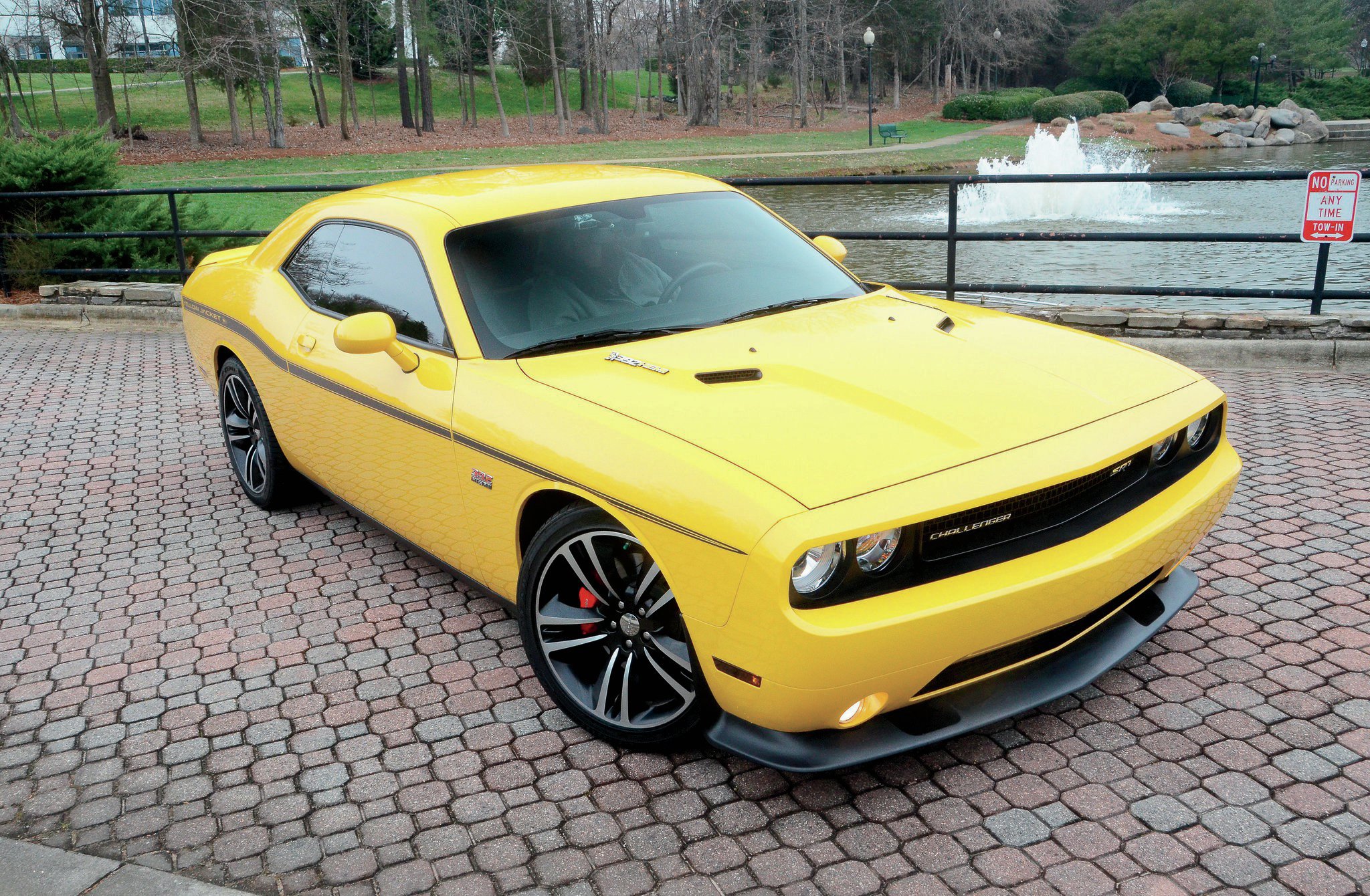 2012-dodge-challenger.jpg