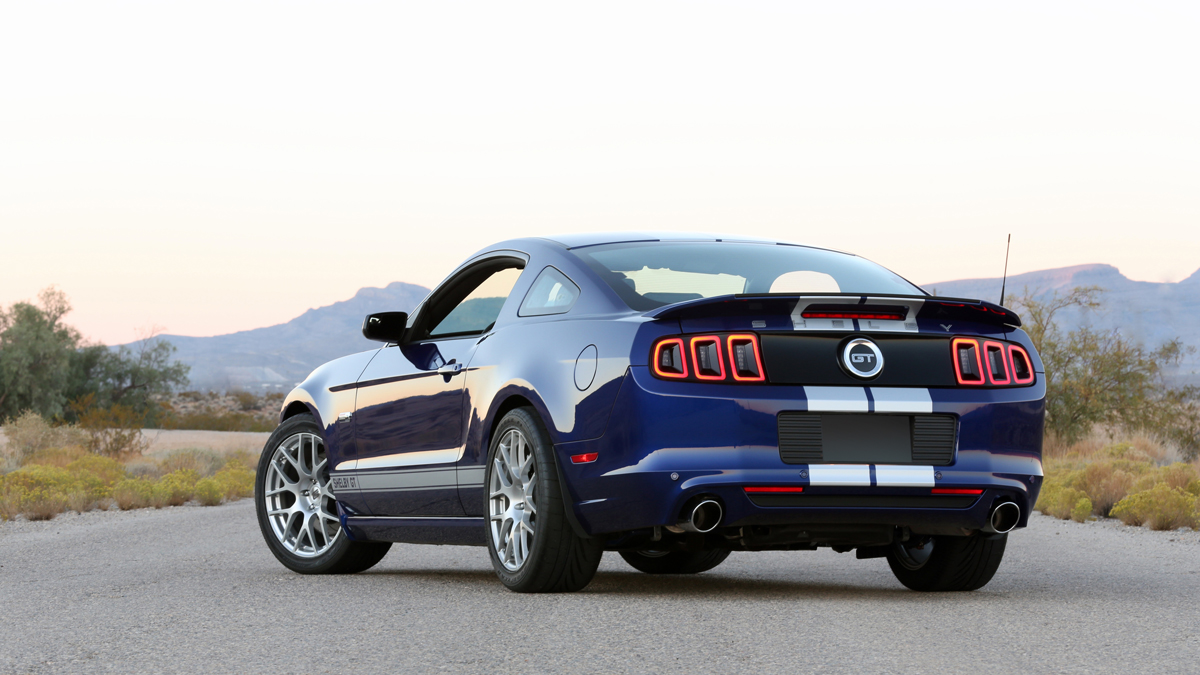 2014-Shelby-GT-rear-08.jpg