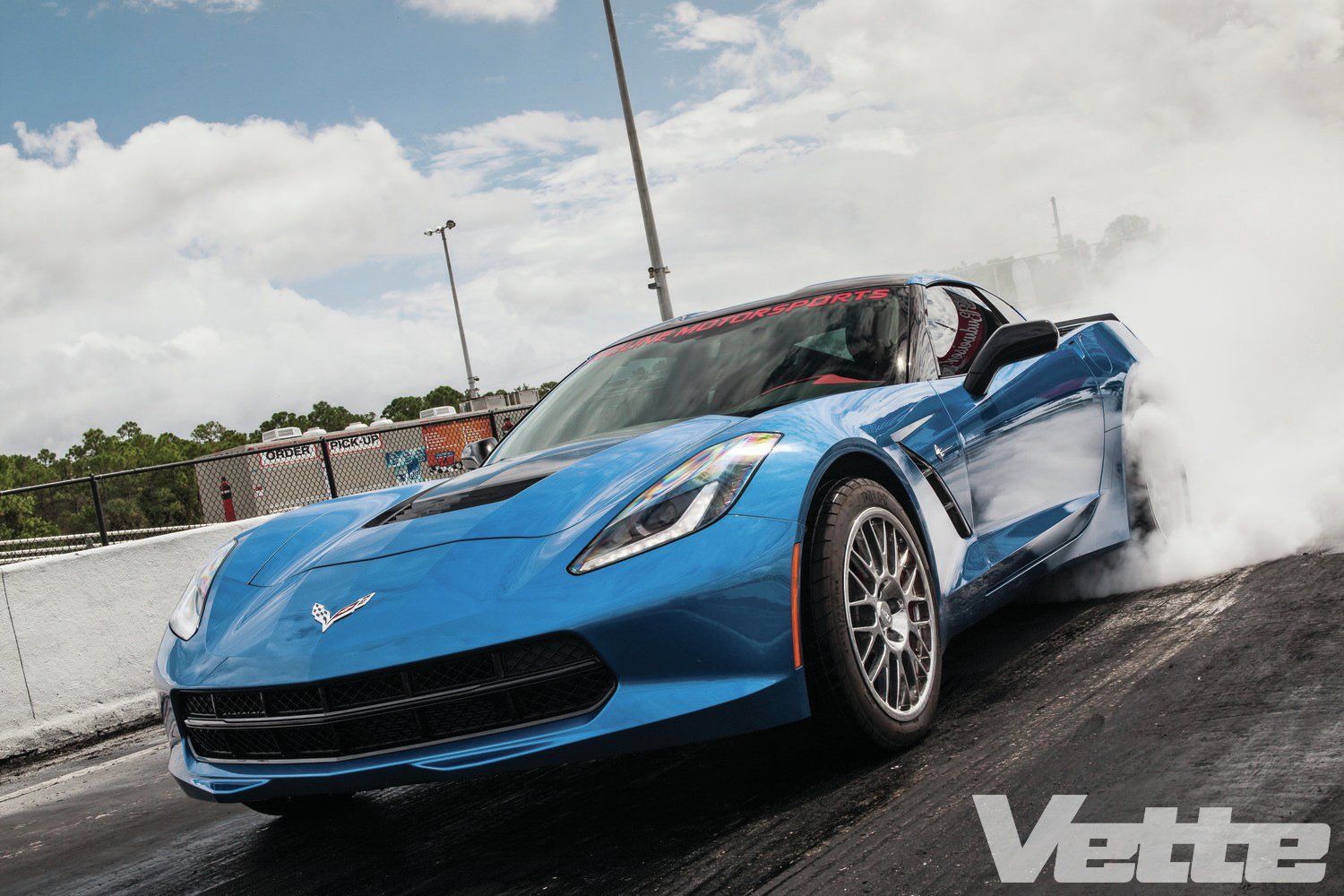 2014-chevrolet-corvette-redline-motorspo
