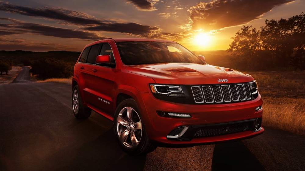 2014JeepGrandCherokeeSRT.jpg