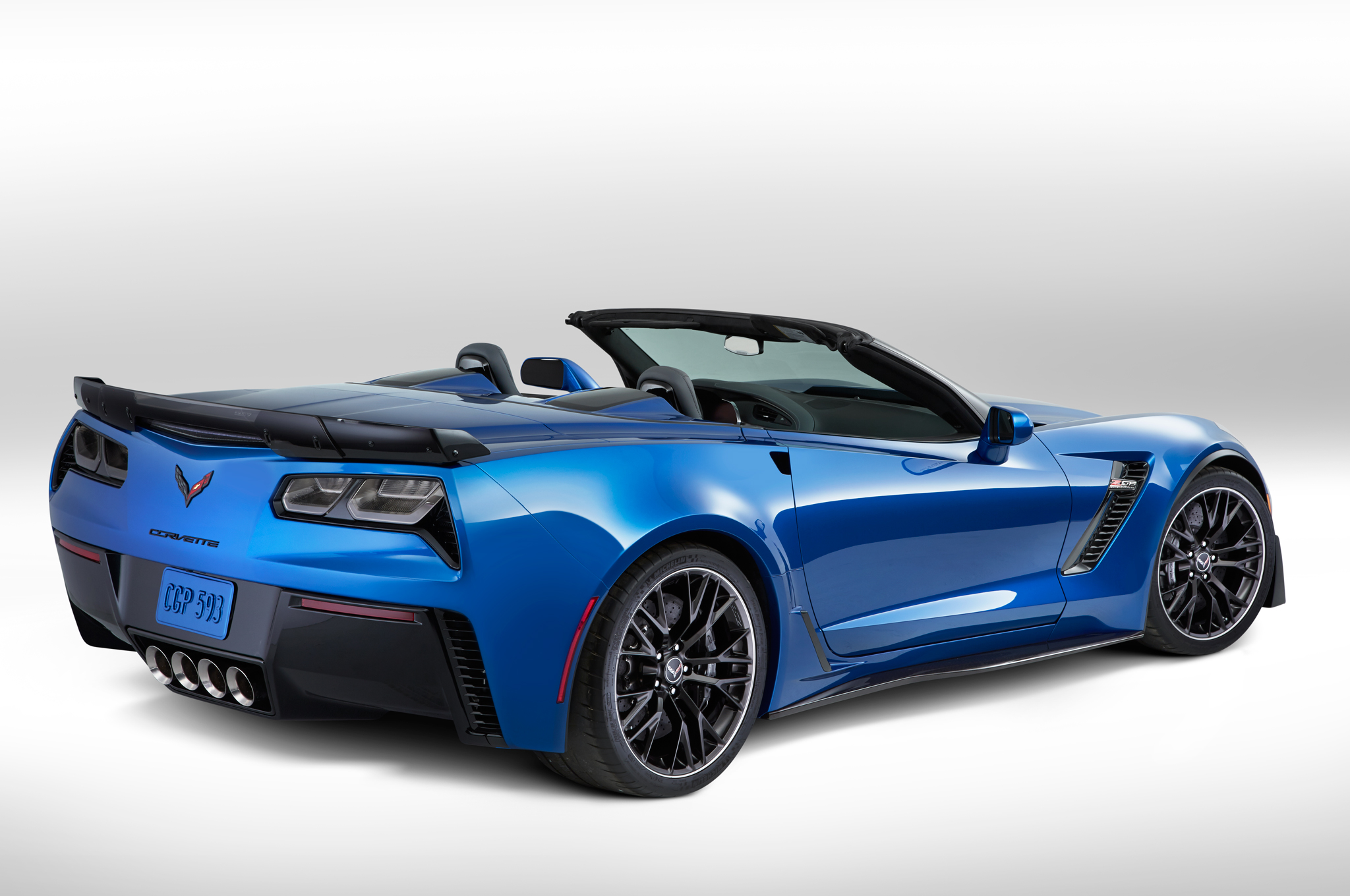 2015-Chevrolet-Corvette-Z06-Convertible-