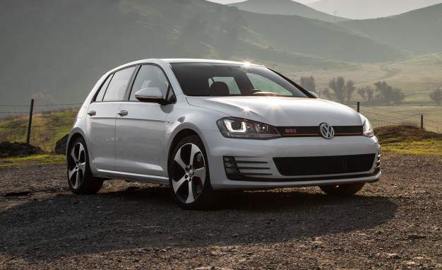 2015-Volkswagen-GTI-PLACEMENT-2