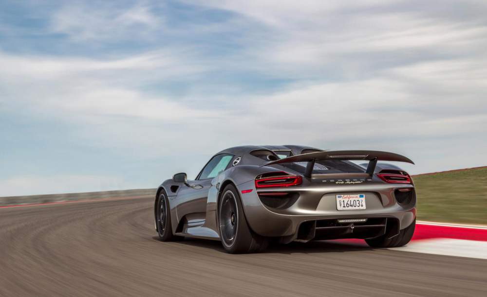 2015-porsche-918-spyder-photo-611049-s-1