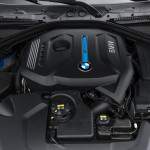 2016 BMW 330e turbocharged 2.0-liter inline-4 hybrid engine
