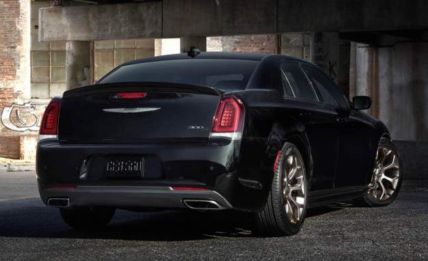 2016 Chrysler 300S Alloy Edition