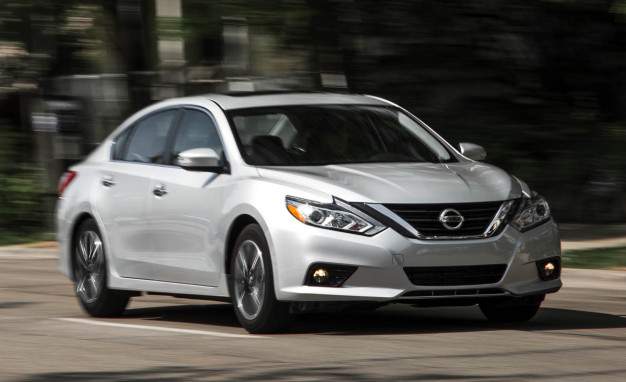2016-Nissan-Altima-SV-PLACEMENT