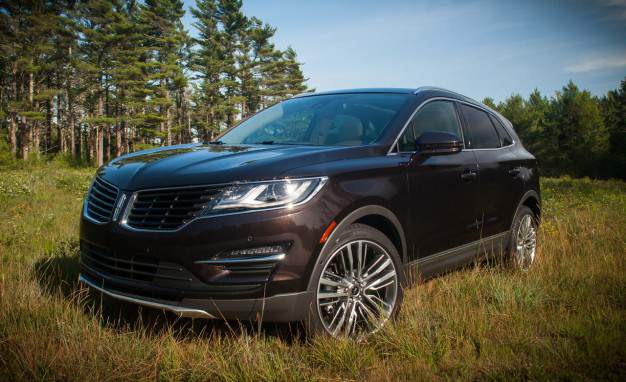 2017-Lincoln-MKC-PLACEMENT