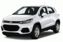 2020 Chevrolet Trax FWD 4-door LS Angular Front Exterior View
