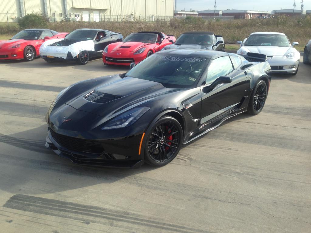 27139-2015-Chevrolet-Corvette-C7-Z06.jpg