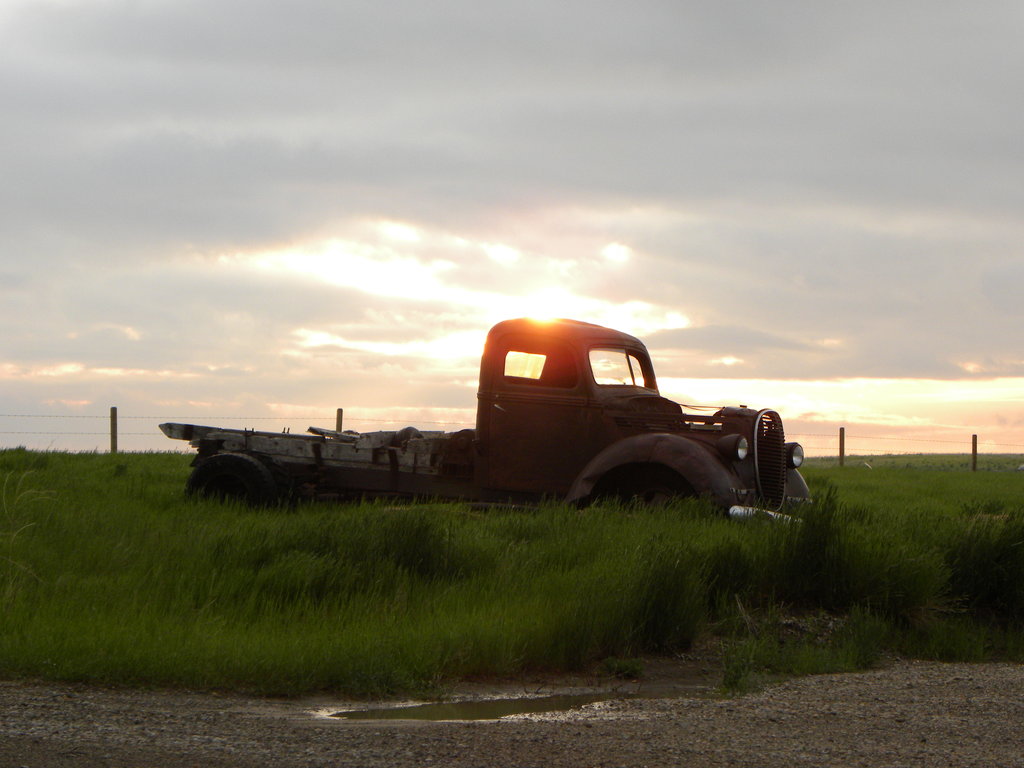 38_Ford_sunrise_by_QuanticChaos1000.jpg