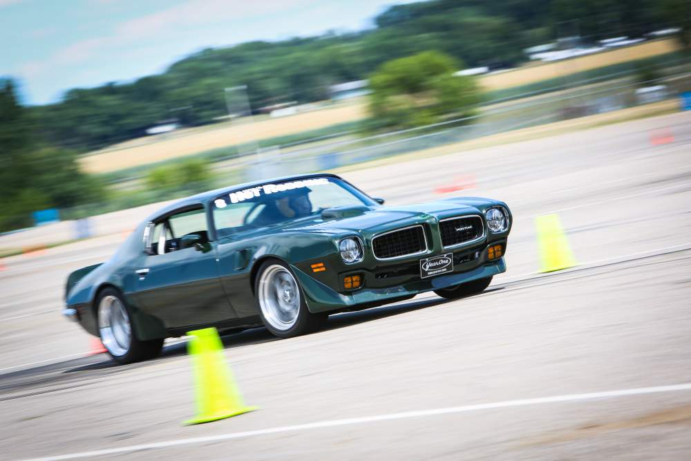 1209sr-123-z+phr-muscle-of-the-year-2012+web-exclusive.jpg