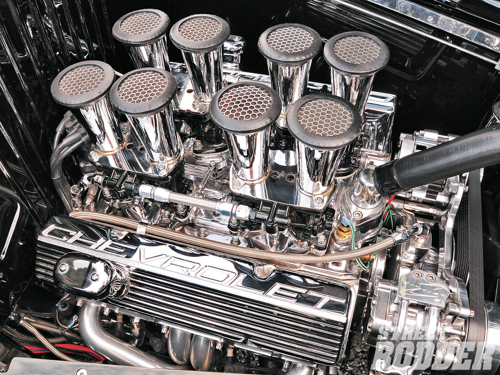 1207sr-09+1932-ford-five-window+383-sbc-motor.jpg