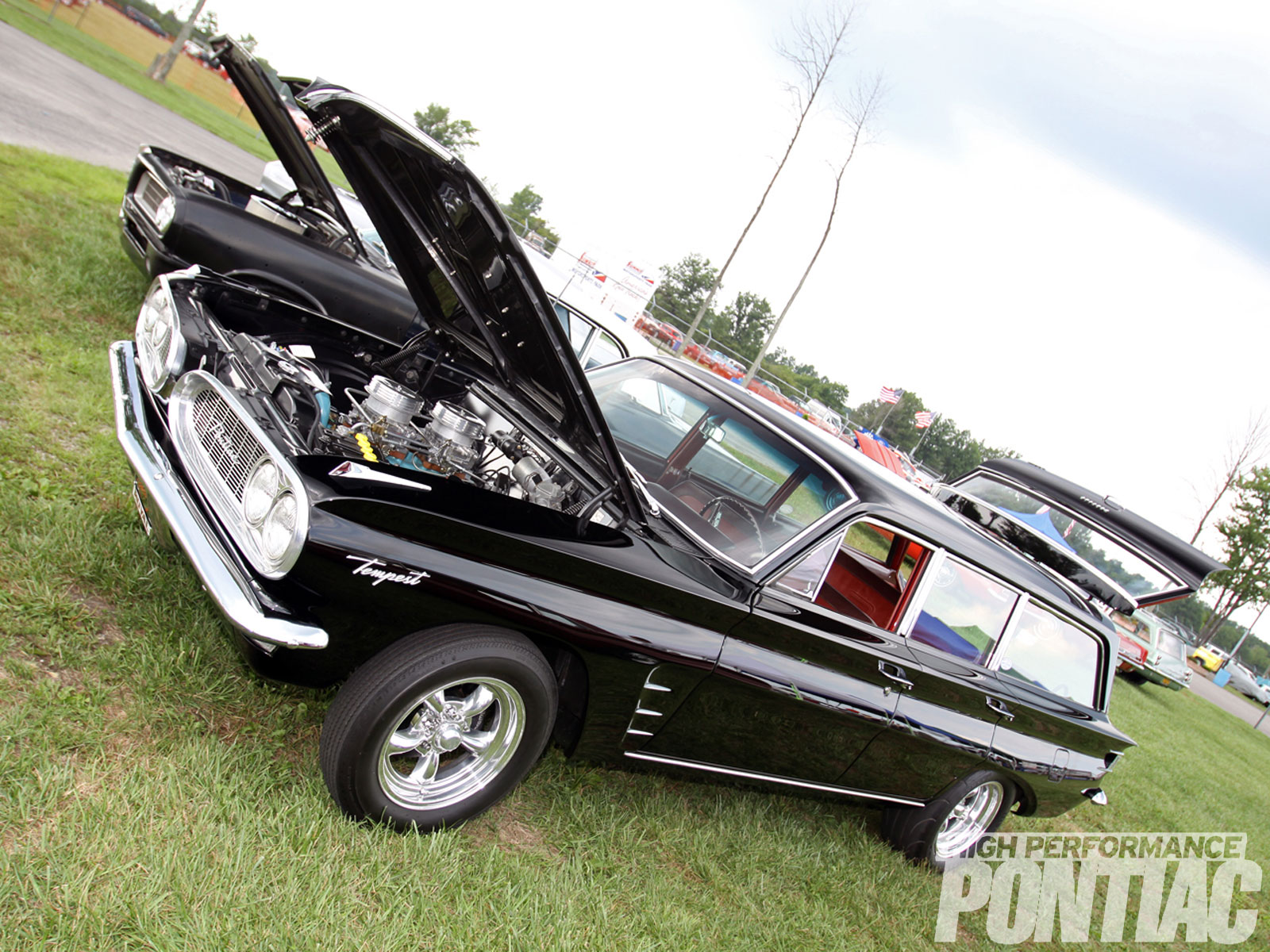 hppp-1204-02+2011-ames-performance-tri-power-pontiac-nationals+pontiac-tempest.jpg